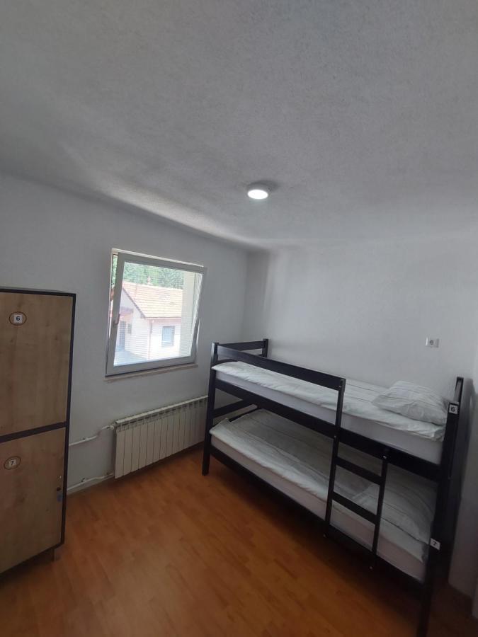 Hostel Bobito Sarajevo Ngoại thất bức ảnh